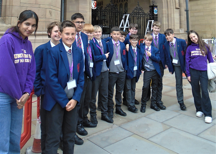 Yr 7-8 Brilliant Club Graduation 5 crop.png