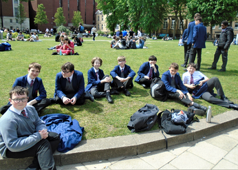 Brilliant Club Graduation 1 crop.png