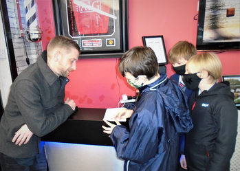 Yr 7 Geog Fieldtrip 1 crop.png