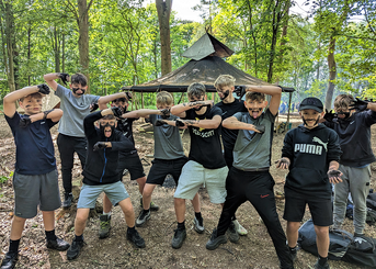 Yr 7 Bushcraft 4 2023 crop.png