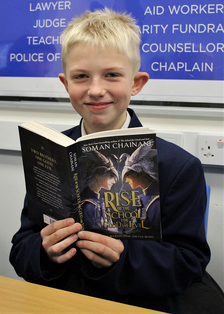 Yr 7 Book Buzz 23 -2 crop.png
